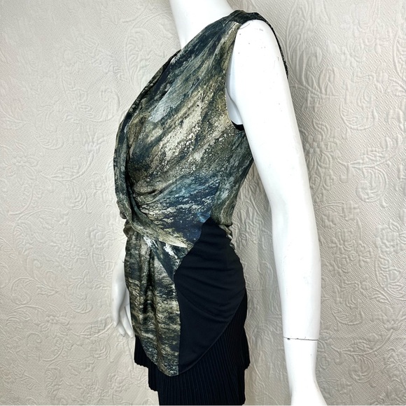 Helmut Lang Stretch Silk Raven Print Sateen Twisted Waist Sleeveless Top - Picture 6 of 13